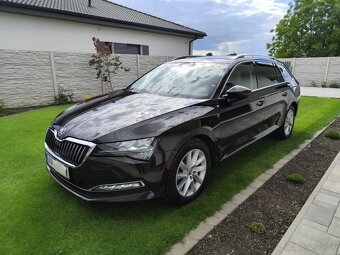 Skoda Superb Combi 2.0 TDI SCR DSG - 2