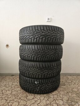 Nokian 205/60 R16 zimné - 2