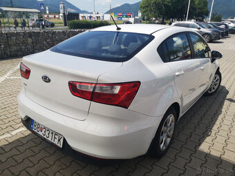 Kia Rio 1,2 D-CVVT Sedan Silver - 2