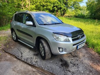 TOYOTA RAV4 2.0 Valvematic 116 kW, CVT automat 4x4 - 2