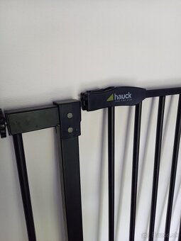 Detská zábrana na schody hauck 74-91cm - 2