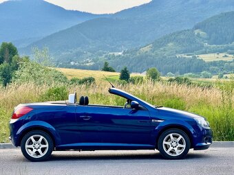Opel Tigra TwinTop 1.8i 16v CABRIO 92 kw - 2