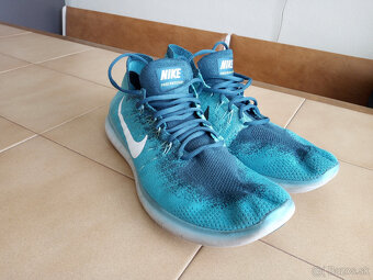 Panske bezecke tenisky NIKE FREE RN Flyknit. - 2