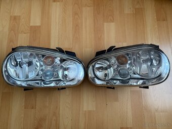 Halogénové svetlomety Golf IV - 2