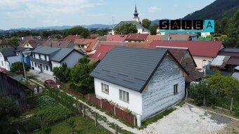 TEPLIČKA NAD VÁHOM - RODINNÝ DOM PRIPRAVENÝ NA REKONŠTRUKCI - 2
