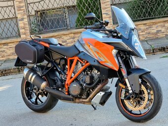 KTM SUPERDUKE 1290 GT 9/2017 - 2