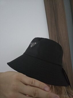 Prada klobúk - 2