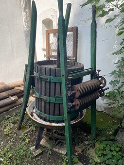 Preš na hrozno - 2