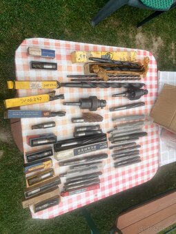 predám dlhé vrtáky, frezy,výstružníky - 2