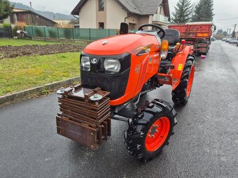 traktor KUBOTA A211N + Závažie a výorávač ČERT - 2