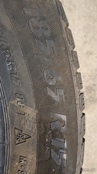 Predám 1ks ako nová zimná 185/65r15-88T Matador - 2