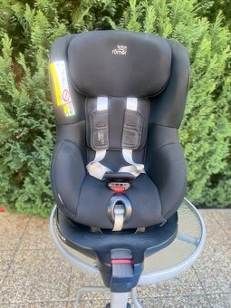 BRITAX RÖMER autosedačka Dualfix M i-size - 2