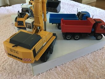 TATRA 815 LIEBHERR 974 & 580 - 2
