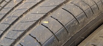 Predám 4ks jazdené letné 225/55r18-102V Michelin - 2