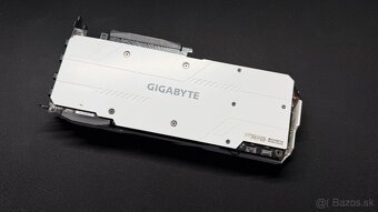 Gigabyte GeForce RTX 2070 Super Gaming OC 3X White 8G - 2