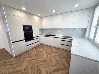 KOŠICE - KRÁSNY 4IZBOVY BYT - KOMPLETNÁ REKONŠTRUKCIA,LOGGIA - 2