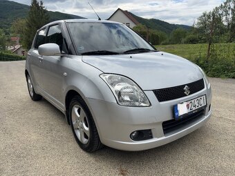 Suzuki Swift 1.3 AUTOMAT, 160 000 km, parkovacie senzory - 2