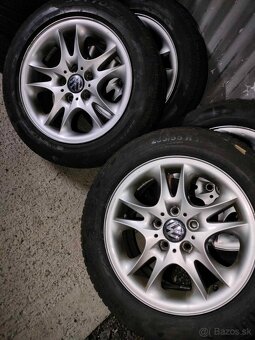 4ks alu disky orig. BMW 5x120 R17 + pneu 225/55 r17 - 2
