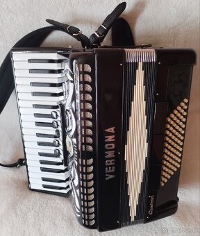 Vermona Cantora 72 basový akordeón - 2