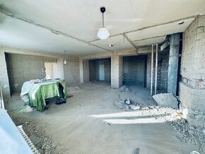 Zateplený Tehlový 3 izb byt, 2x balkón ul Mieru - 2