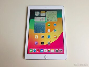 Apple iPad 9.7 Wi-Fi 32GB Silver MR7F2LL/A 6Generácia - 2