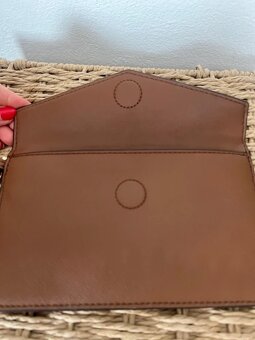 nová listová koňaková kabelka Michael Kors- pochette - 2