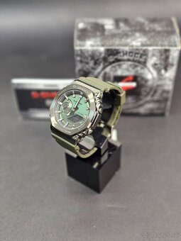 Pánske hodinky Casio G-Shock GM-2100B-3AER - 2