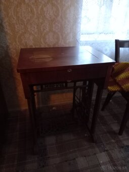 Šijacia mašina MINERVA - 2