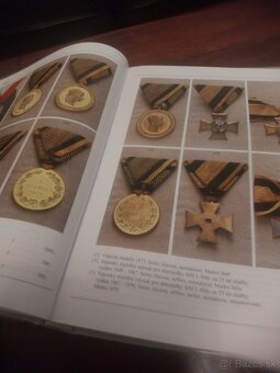 Rády a vyznamenania Aurera Praha - 2