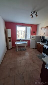 1 izbový byt Nové Zámky - 2