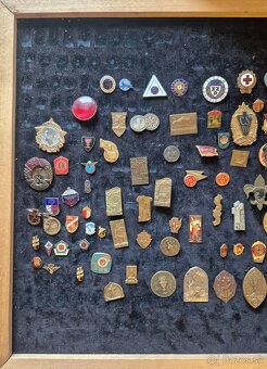 Predam stare odznaky - 2