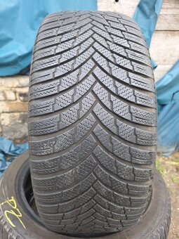 Ponúkam 2 zimné pneumatiky Fortune winterhawk 245/45 R19 - 2