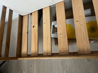 Drevena posteľ - masiv - buk - 2