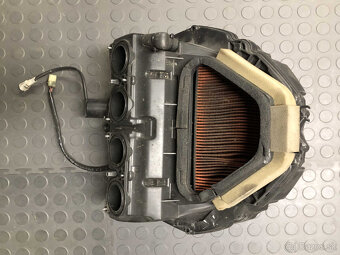 Airbox Yamaha R6 - 2