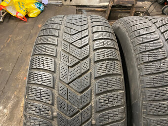 Pirelli Scorpion Winter 235/55 R18 ZIMNE - 2