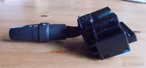 Predám prepínač svetiel na Mazdu 3 - 2