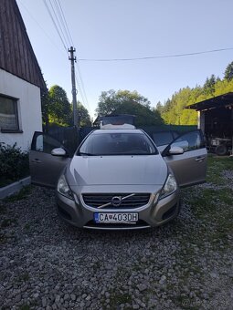 Volvo V60 2011 - 2