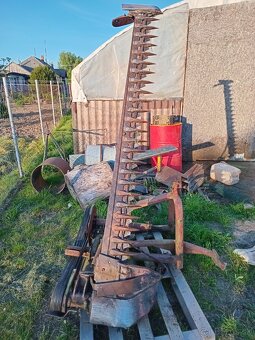 Predam traktor a ine stroje - 2