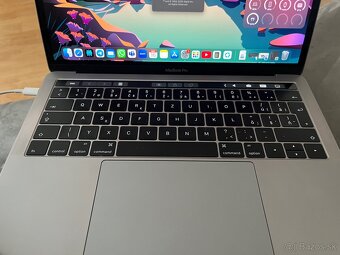 MacBook Pro 2017 Touchbar - 2