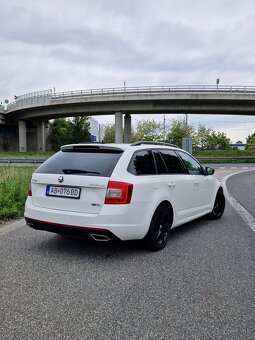 Skoda Octavia 3 RS TDI DSG Kombi - 2