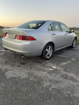 Honda accord 7g 2.4 - 2