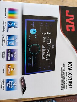 rádio JVC KW-W830BT - 2