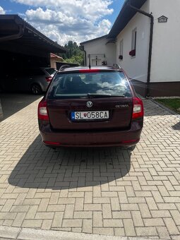 Škoda Octavia 1.6 - 2