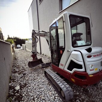 Výkopové, zemné a búracie práce s minibagrom - 2