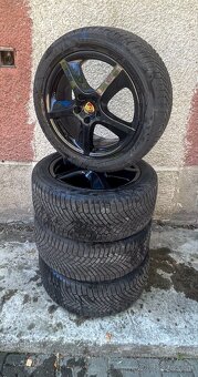 Porsche + Yokohama R20 275 45 - 2