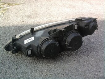 Peugeot 307 predne svetla a spatne zrkadla - 2