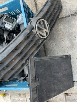 Náhradné diely passat b5 - 2