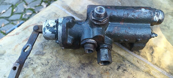 Hydraulický ovládač - 2