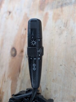 Subaru Legacy BF prepinacie packy - 2