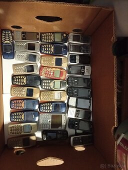 Predám zbierku mobilov Nokia - 2